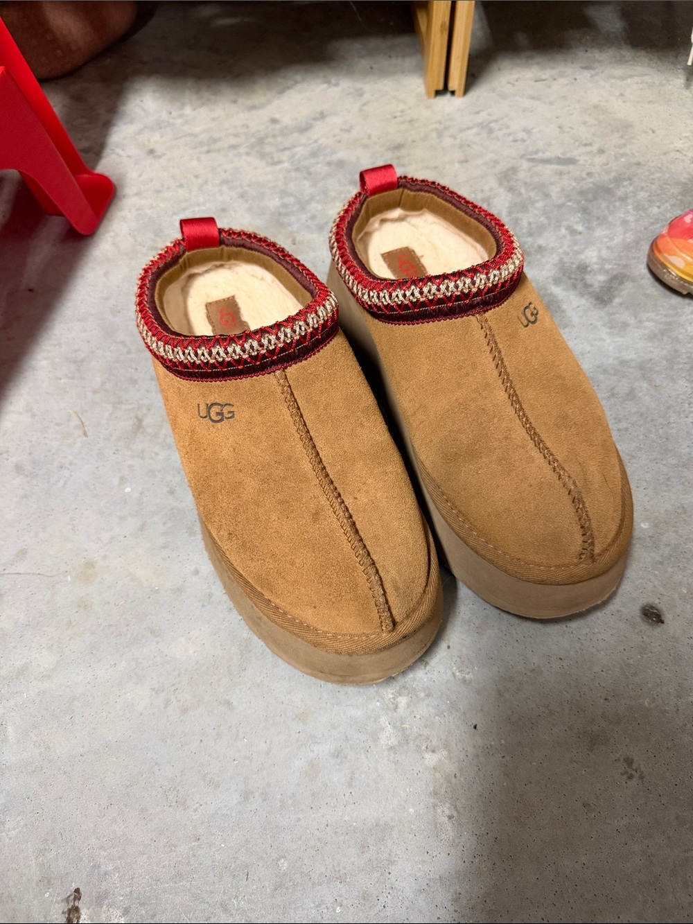 UGG woman’s Chestnut Suede Slip-On Clog with Red Trim